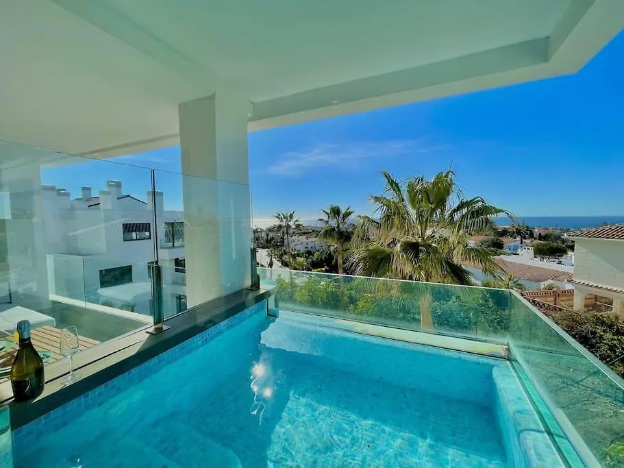 Santa Barbara Heights - Heated Pool, Gym, Bbq. Apartment Malaga Spain