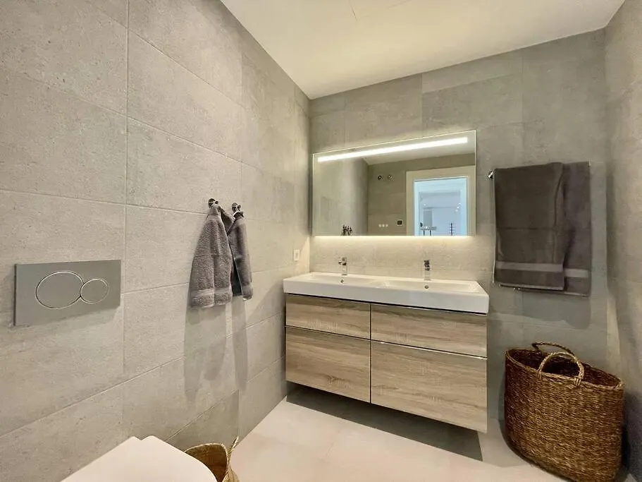 Santa Barbara Heights - Heated Pool, Gym, Bbq. Apartment Malaga