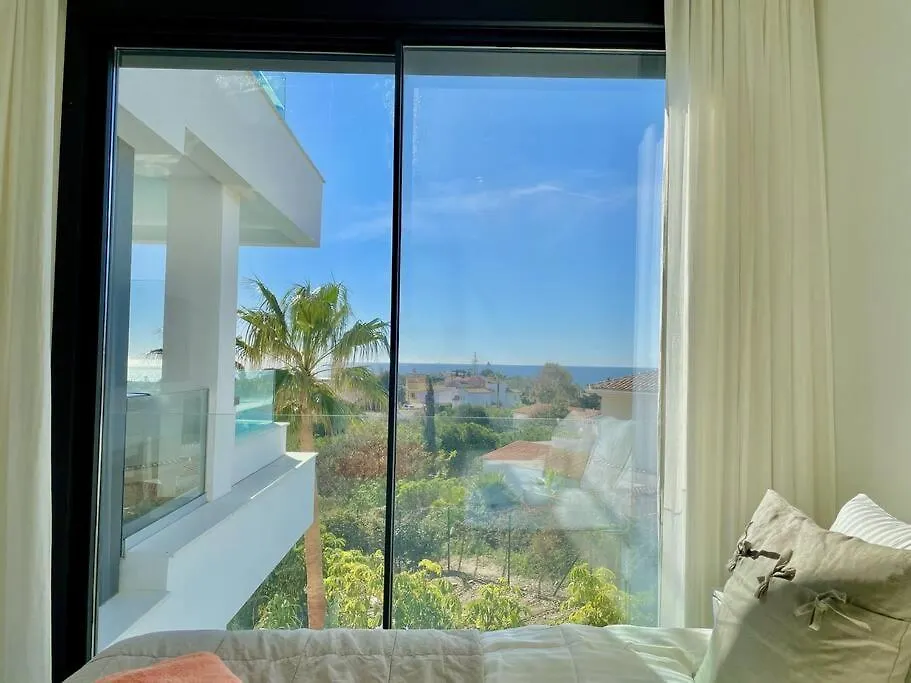 Santa Barbara Heights - Heated Pool, Gym, Bbq. Apartment Malaga